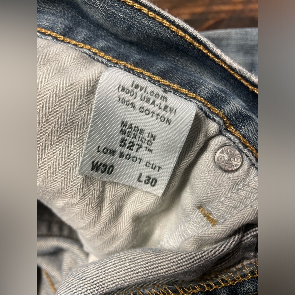 LEVIS shorts - Picture 8 of 11
